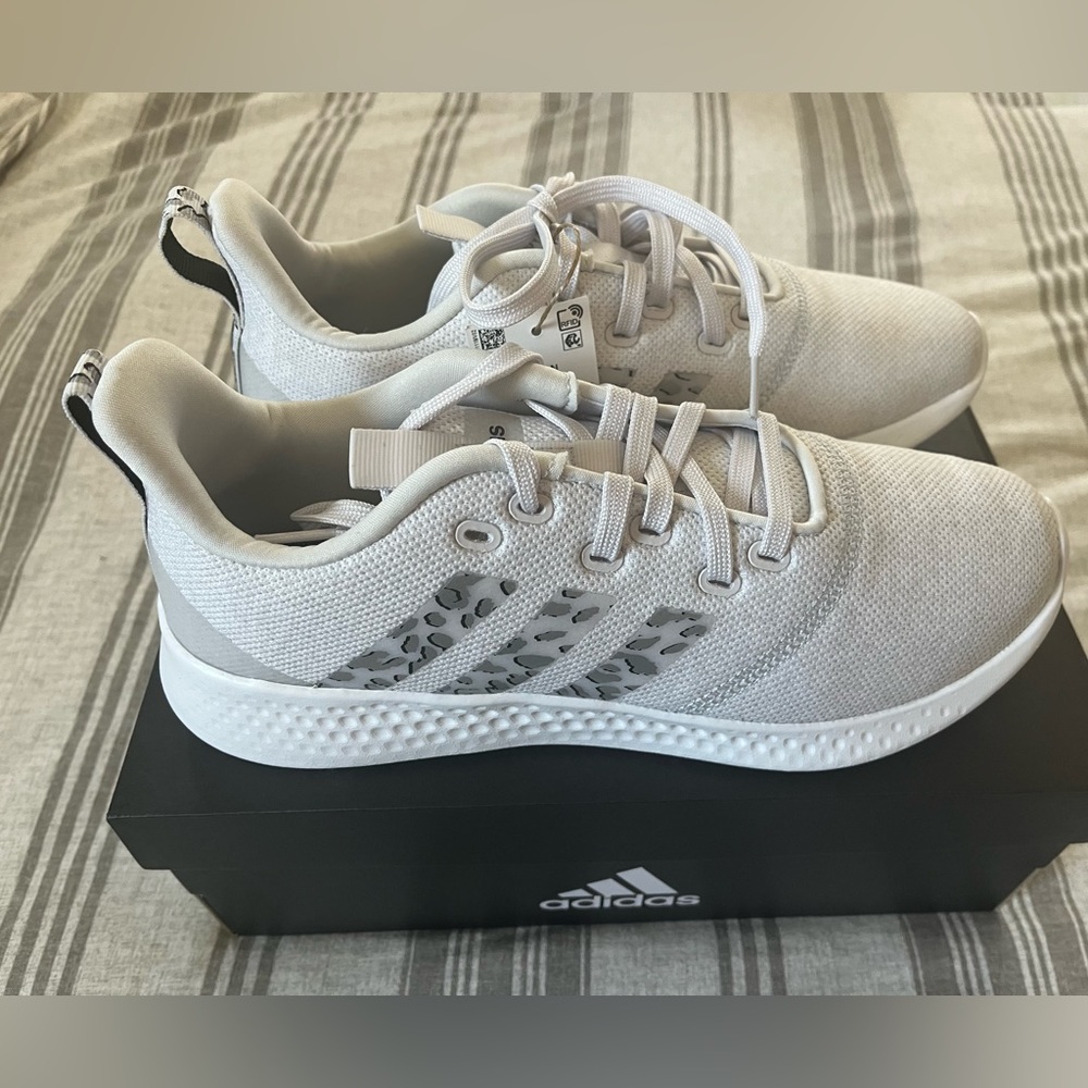 Adidas PureMotion size9.5 Leopard/White/Gray